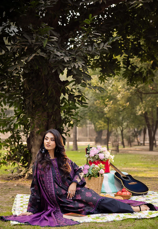 Ivory Embroidered Farshi Shalwar Suit