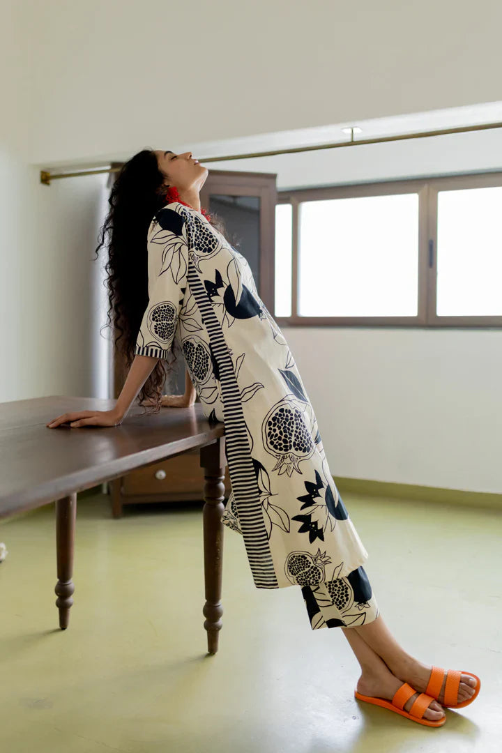 Printed Straight Kurta with Pants Set