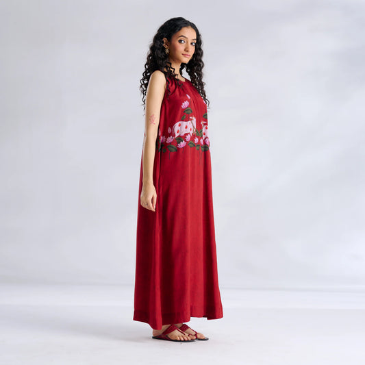 Red Lotus Print Sleeveless Maxi Dress