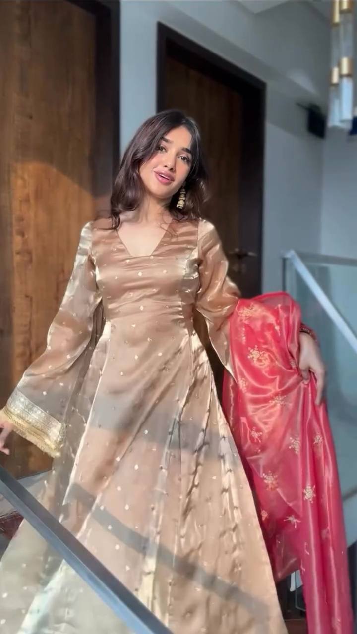 EMBROIDERED WORK TOP AND PENT WITH DUPATTA