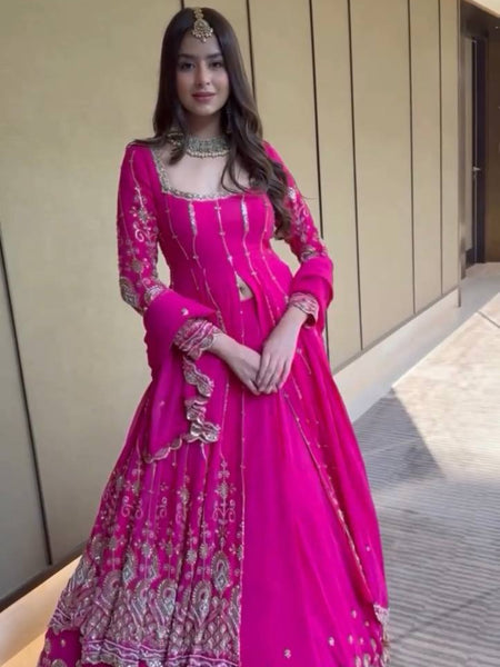 Step into effortless charm with our exclusive 3-piece se